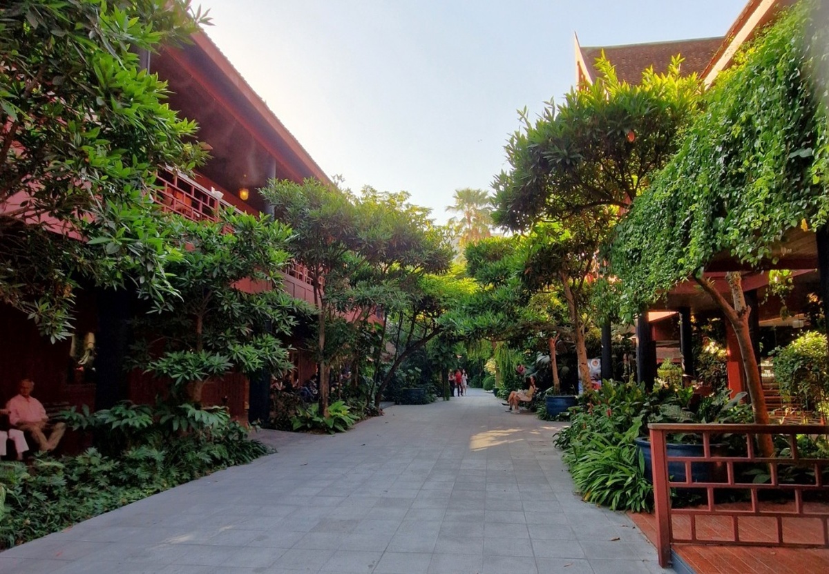 Jim Thompson House - Kohti avaraa maailmaa