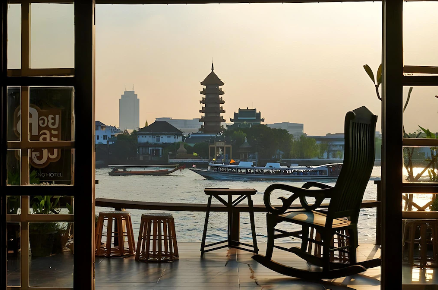 Loy La Long Bangkok