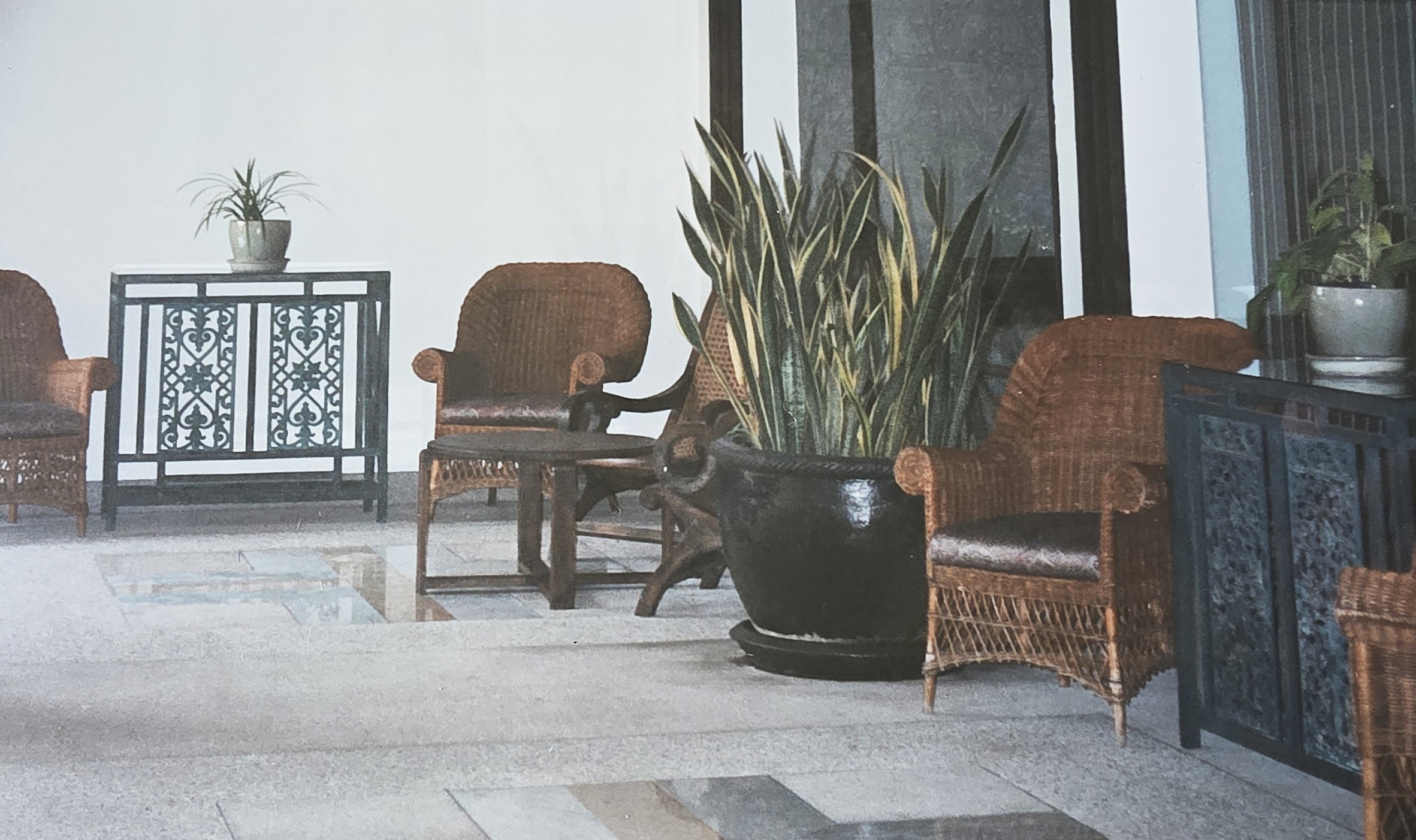 Anantara Riverside Bangkok 1997 - Kohti avaraa maailmaa