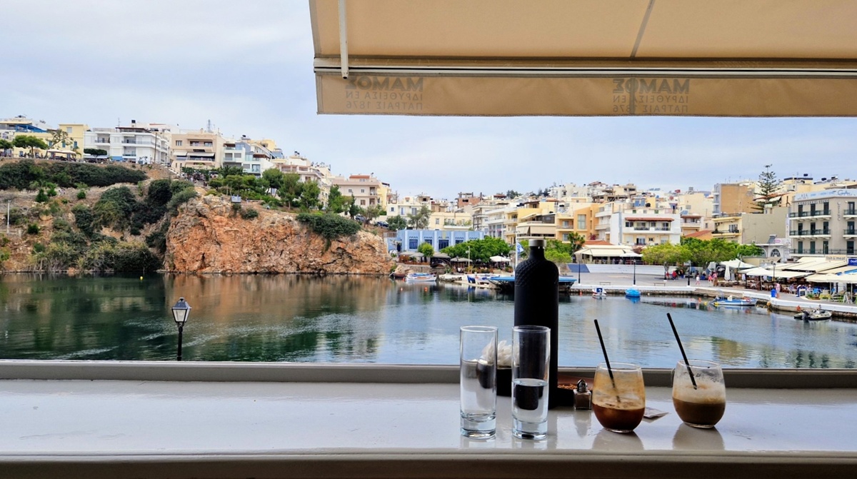 Agios Nikolaos - Kohti avaraa maailmaa