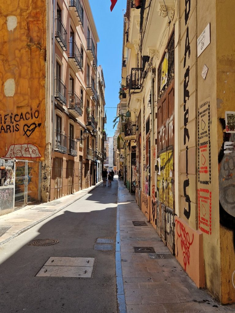 Valencia - Kohti avaraa maailmaa