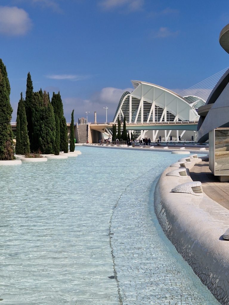 Valencia – kirkkoja, kujia ja modernia arkkitehtuuria