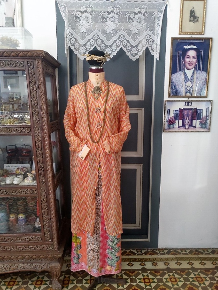 Chinpracha House