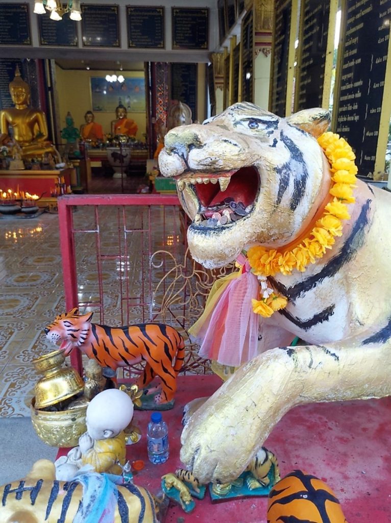 Wat Mongkol Wararam