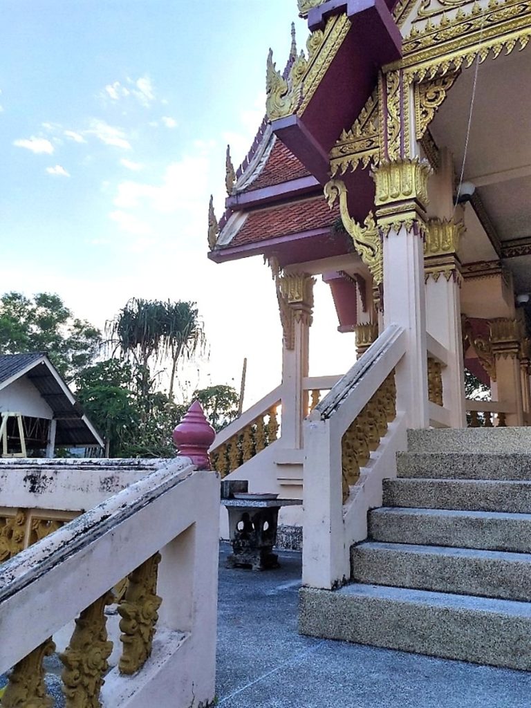 Wat Mongkol Wararam